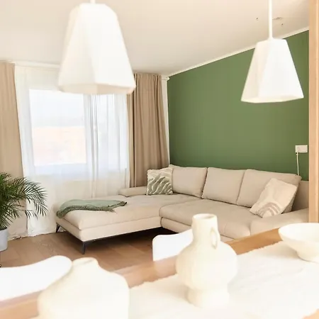 Helle In Lage! לינץ