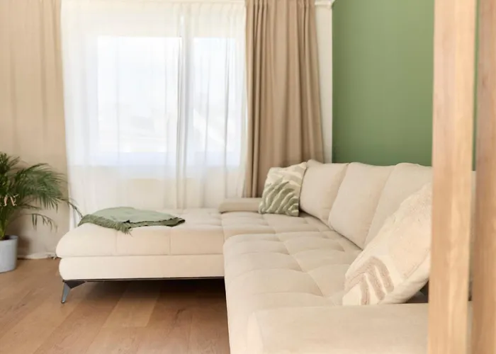 Appartement Helle In Lage!